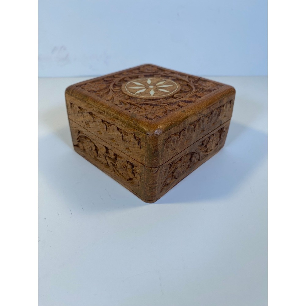 Vintage Hand Carved Wood Trinket Jewelry Box Inlaid Starburst Made in India